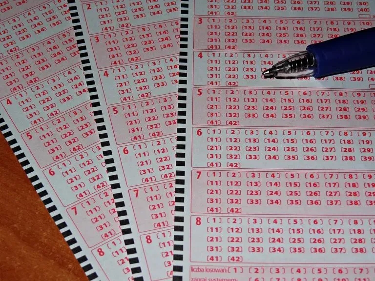 Losowania lotto w jakie dni? Sprawdź terminy i nie przegap szansy!