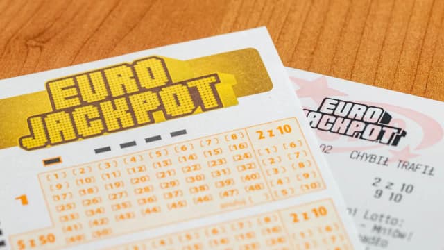 Kiedy jest losowanie Eurojackpot? Odkryj dni i godziny losowań